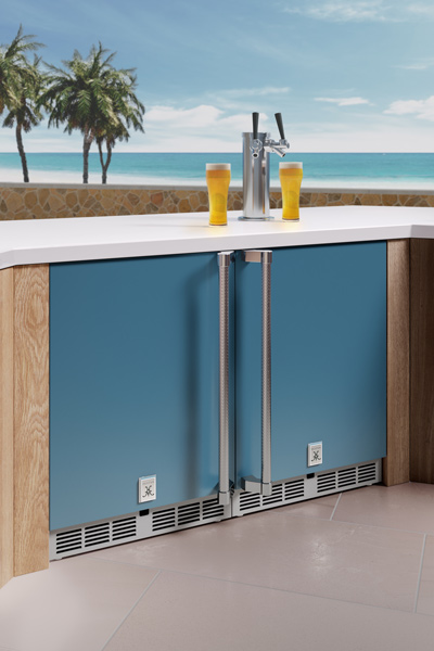 Hestan-Outdoor-Private-Beach-Refrigeration-and-Beer-Dispenser-Detail